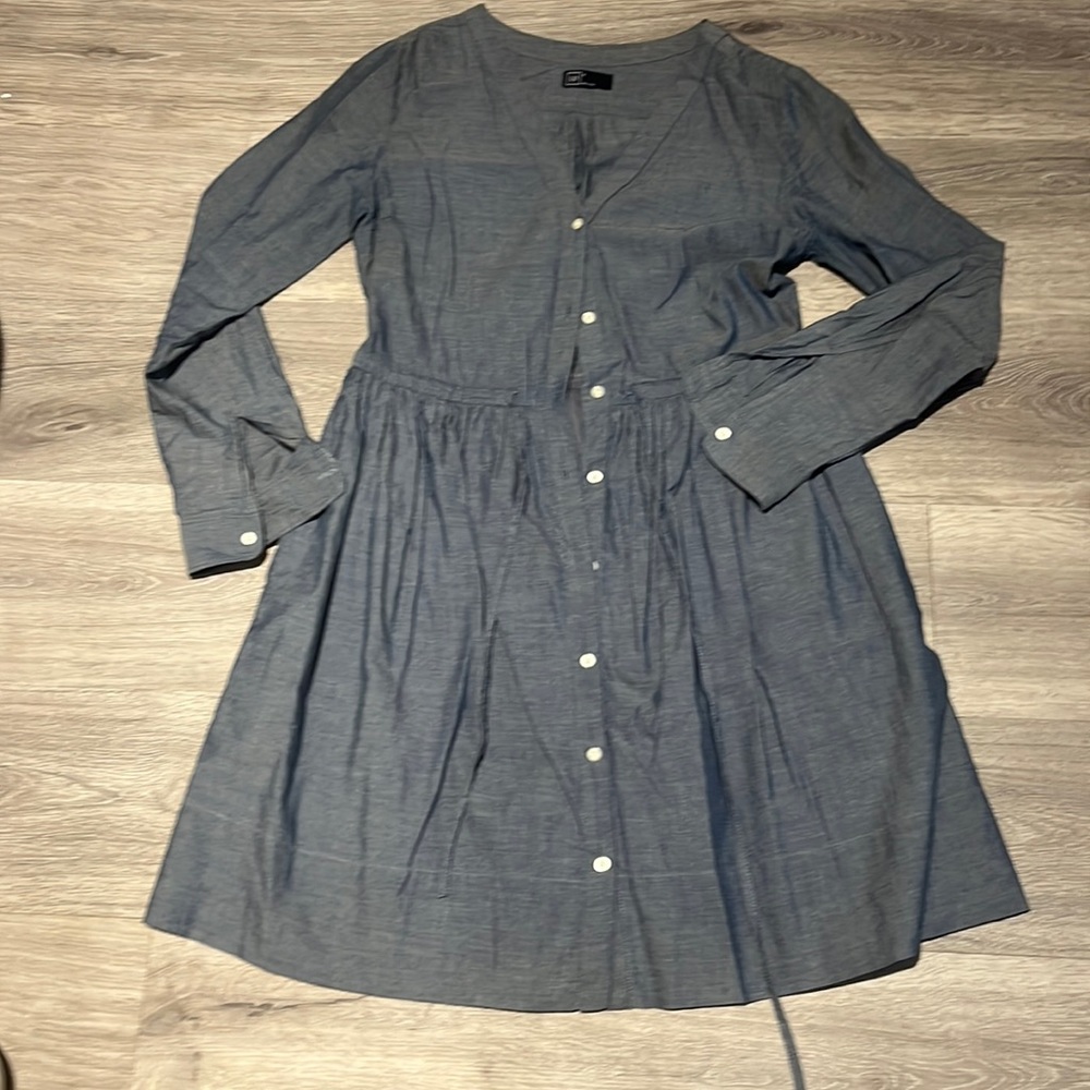 5 for $20 gap size 0 linen dress.